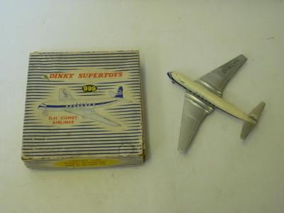 Appraisal: D H Comet Airliner box AF F