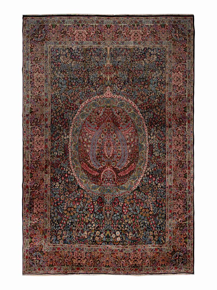 Appraisal: A Kirman Wool Rug A Kirman Wool Rug Mid- th