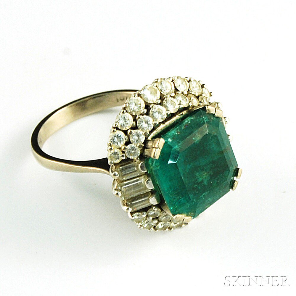 Appraisal: kt White Gold Emerald and Diamond Cocktail Ring the central