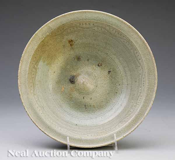 Appraisal: A Southern Chinese or Vietnamese Celadon Stoneware Bowl late th