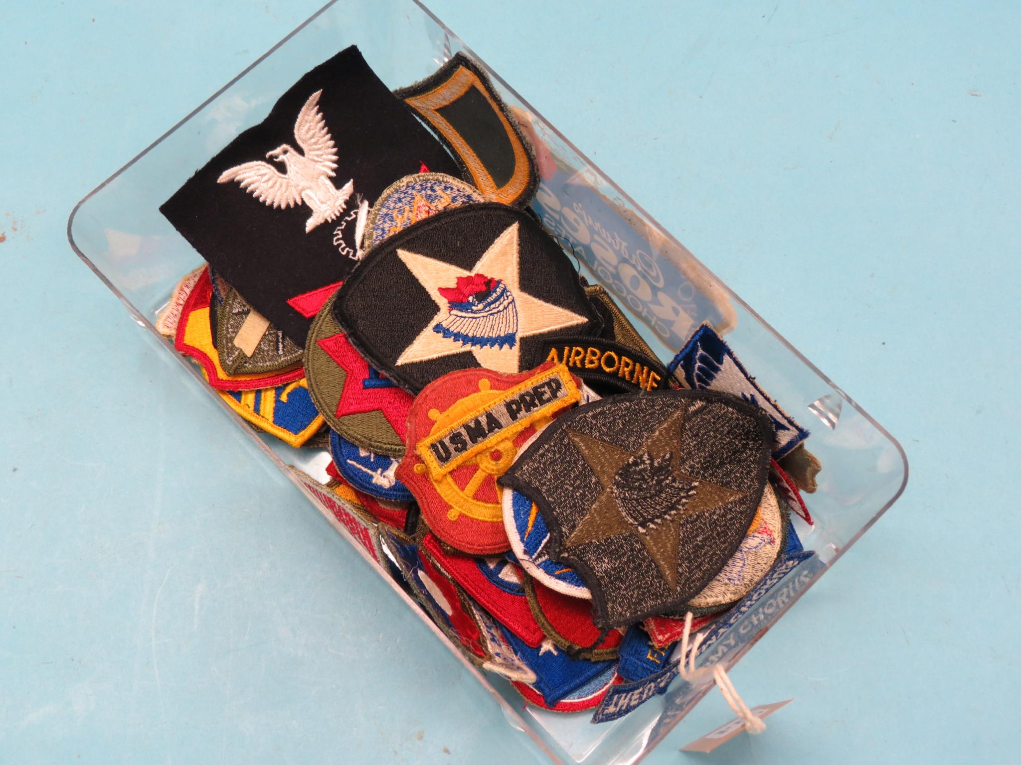 Appraisal: A collection of American cloth badges military bands and others