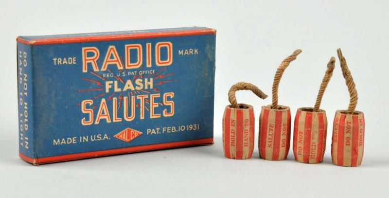 Appraisal: Rare Halco Radio Flash Salutes Full s Box Rare Halco