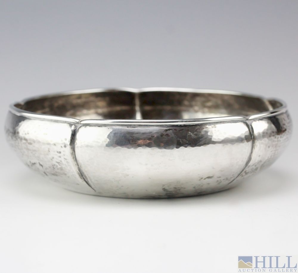 Appraisal: Kalo Shop Chicago Sterling Silver Scalloped Bowl Rare Kalo Shop