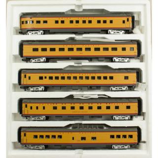 Appraisal: MTH Passenger Car Set MTH Union Pacific car ' ABS