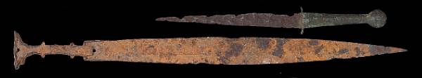 Appraisal: An Iron Age short sword and daggercirca - B C