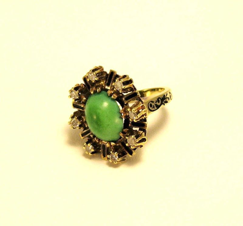 Appraisal: Ladies Aventurine Quartz and diamond cluster ring Pearl and diamond