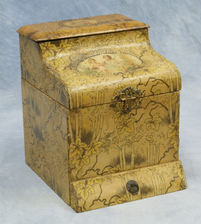 Appraisal: Victorian Celluloid Compartment Collar Box with cherub and foliage decoration