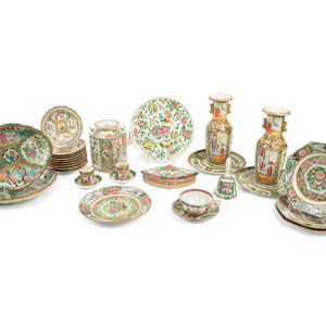 Appraisal: A Collection of Miscellaneous Chinese Export Porcelains TH TH CENTURY