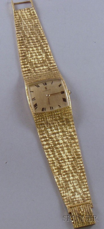 Appraisal: Man's kt Gold -jewel Corum Bracelet Wristwatch Buckingham model lg