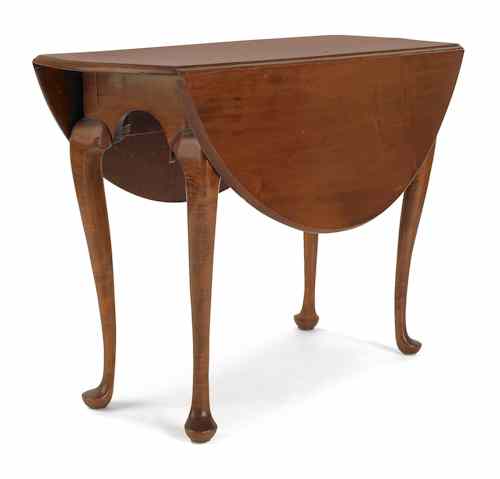 Appraisal: New England Queen Anne maple drop leaf table ca h