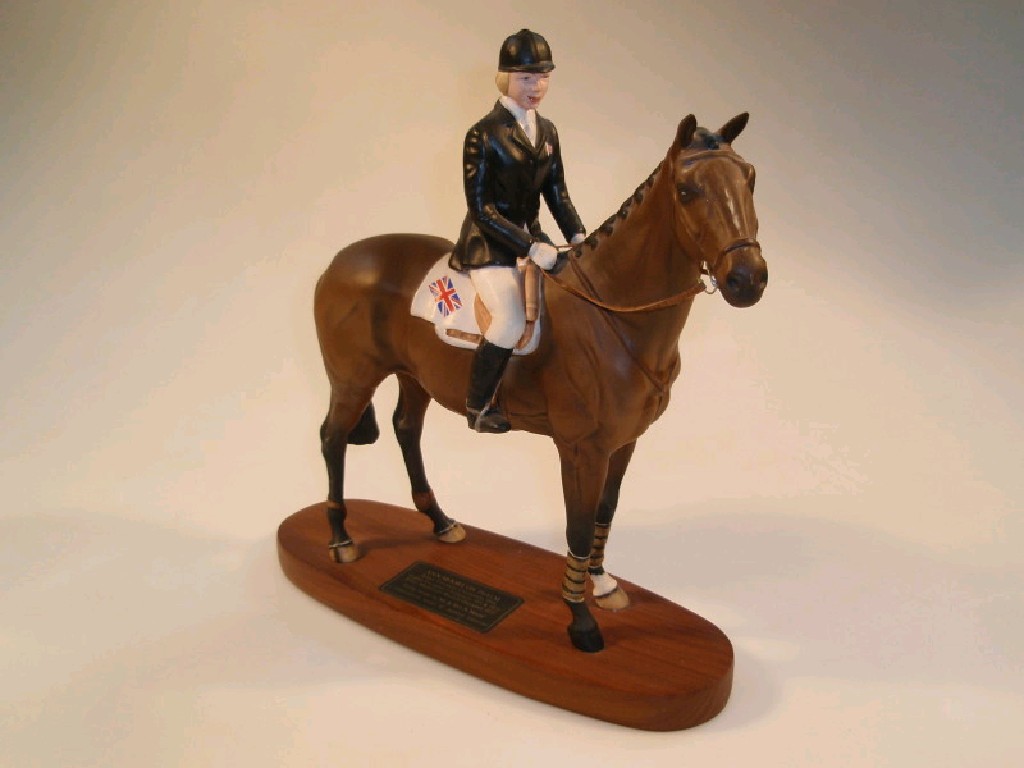 Appraisal: A Beswick connoisseur model of Ann Moore on Psalm on