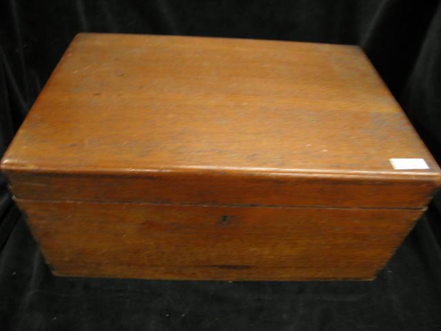 Appraisal: Victorian Wooden Sewing Box hinged top lift out tray dovetailed