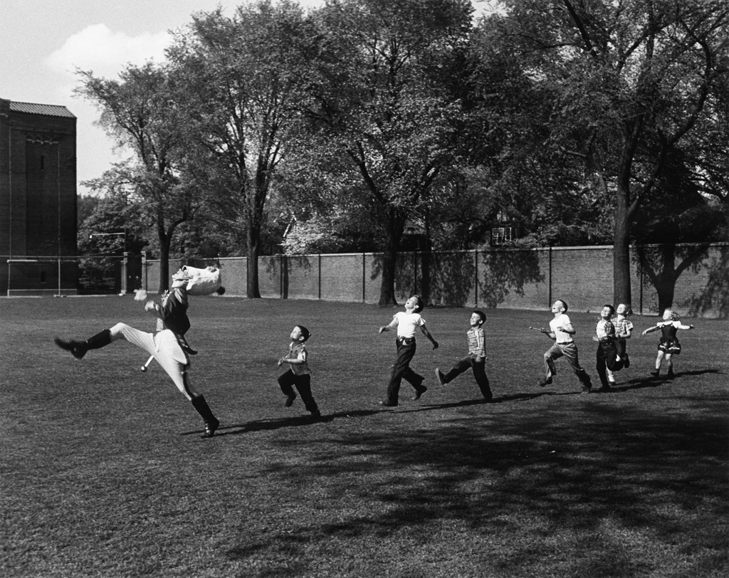 Appraisal: ALFRED EISENSTAEDT - Drum major for the University of Michigan