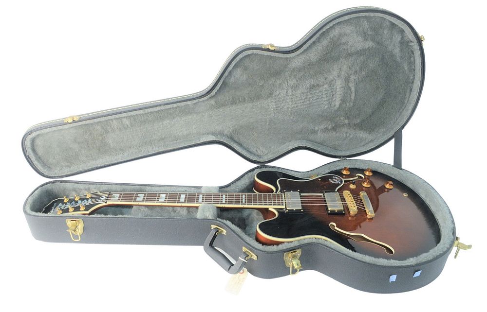 Appraisal: Epiphone Sheraton Guitar serial Vintage Sunburst semi-hollow pearl inlay original