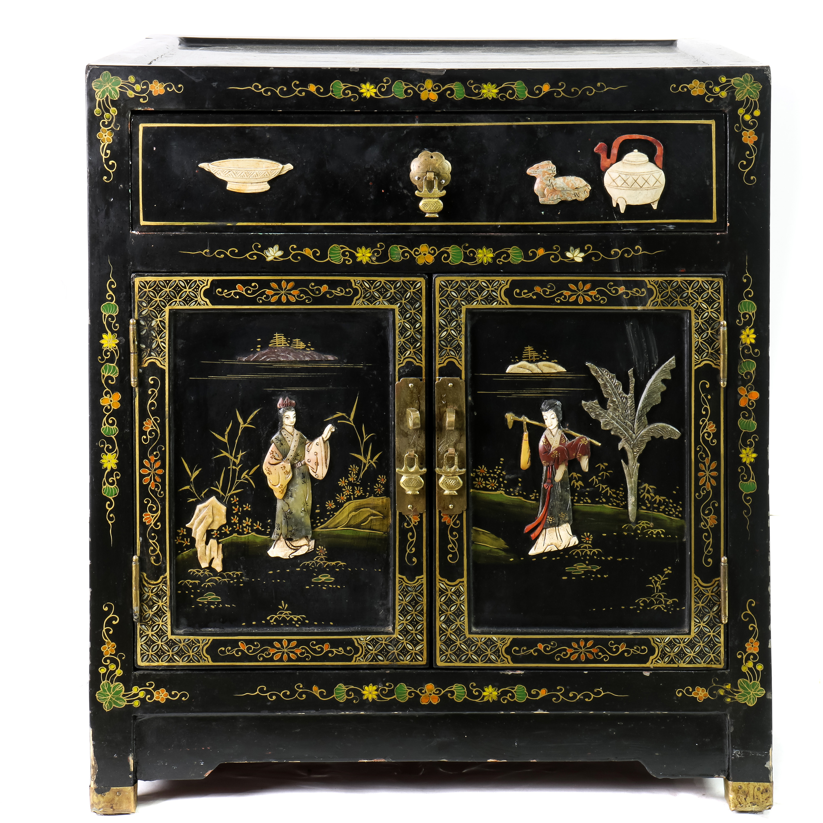 Appraisal: CHINESE LACQUERED CORNER CABINET Chinese lacquered corner cabinet h x