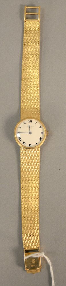 Appraisal: Universal karat yellow gold ladies wristwatch with karat mesh bracelet