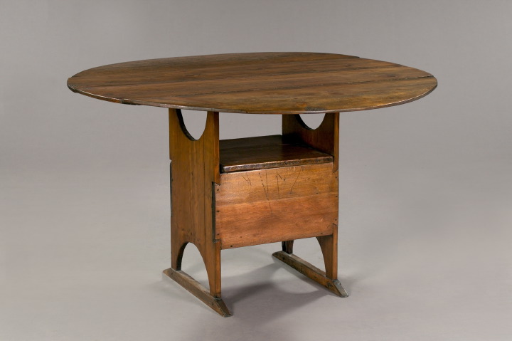 Appraisal: Early American Stained Pine Hutch Table early th century and