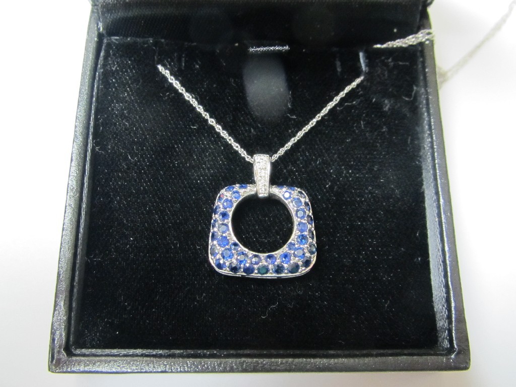 Appraisal: Nine carat white gold sapphire set pendant on ct white