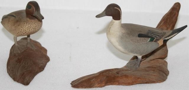 Appraisal: HAROLD GIBBS BARRINGTON RI TWO MINIATURE BIRDSTO INCLUDE A PINTAIL