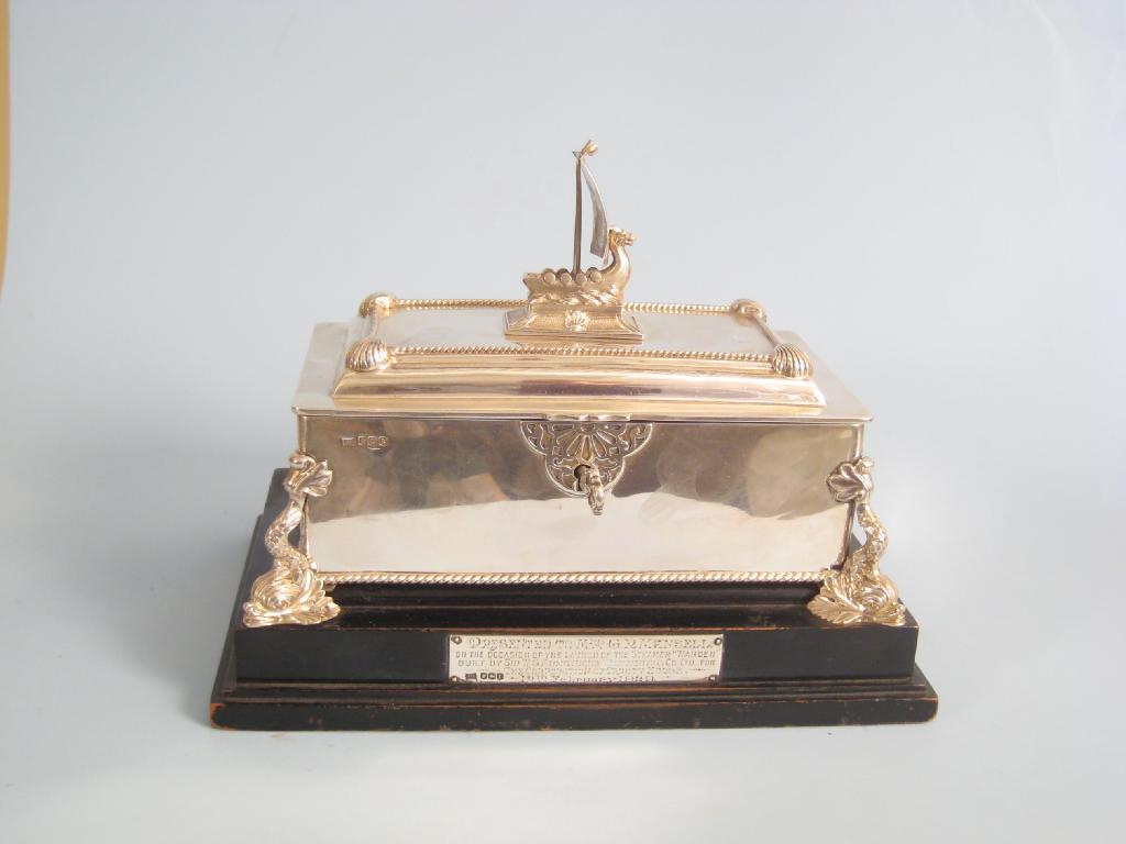 Appraisal: A George V Casket with Viking ship surmount scallop corners