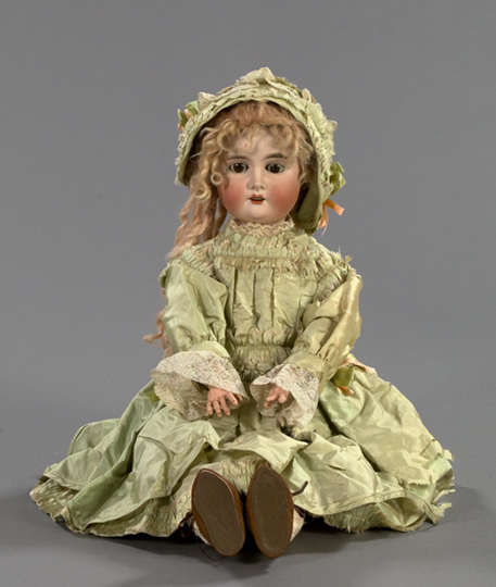 Appraisal: Antique AW Special German Bisque Head Doll with brown sleep