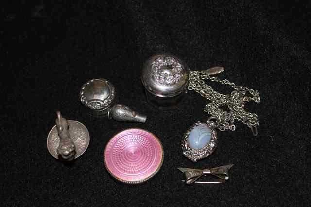 Appraisal: A SMALL COLLECTION OF MISCELLANEOUS SILVER WARES including a trinket