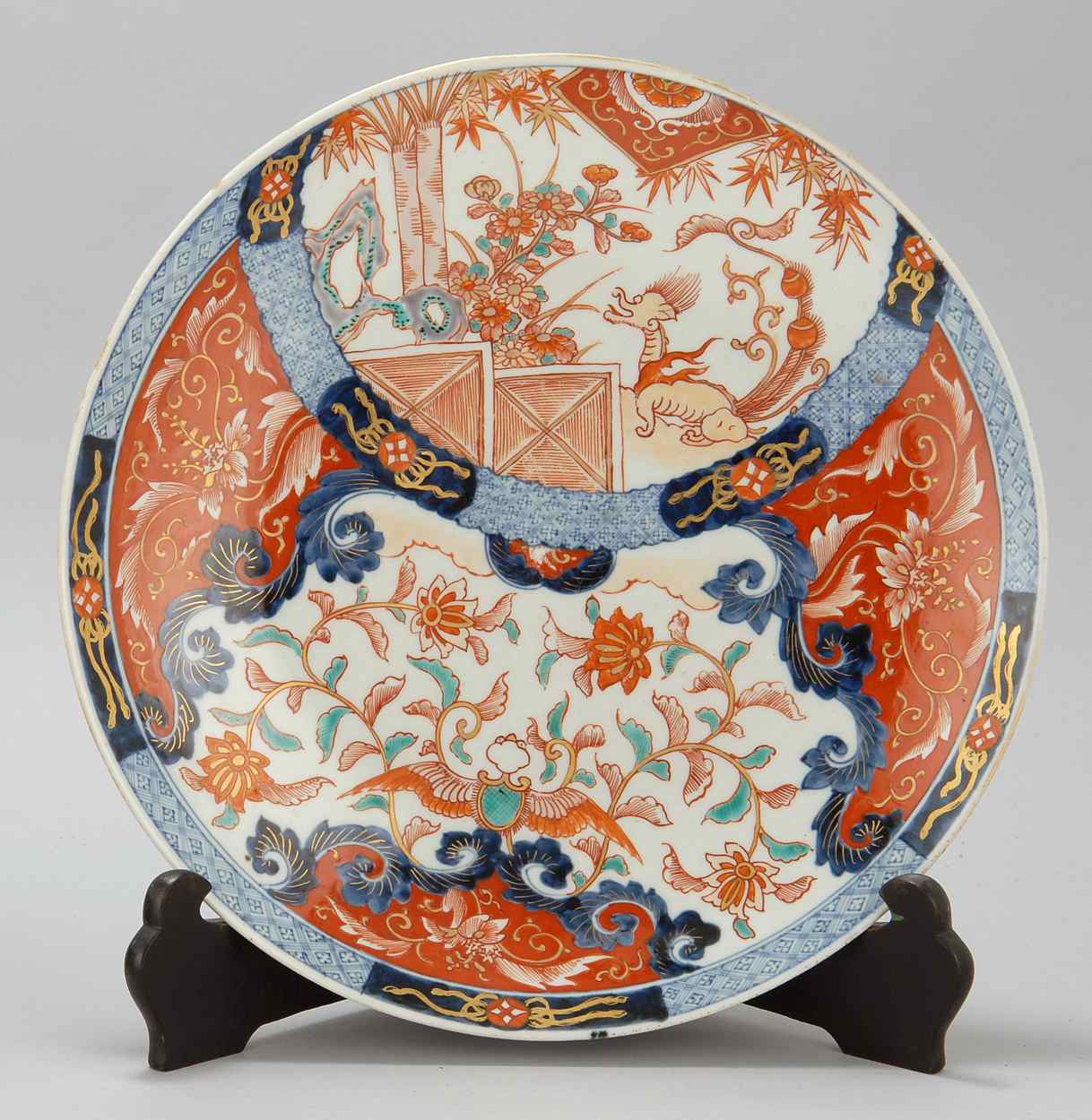 Appraisal: JAPANESE IMARI PORCELAIN CHARGER Meiji PeriodDiameter