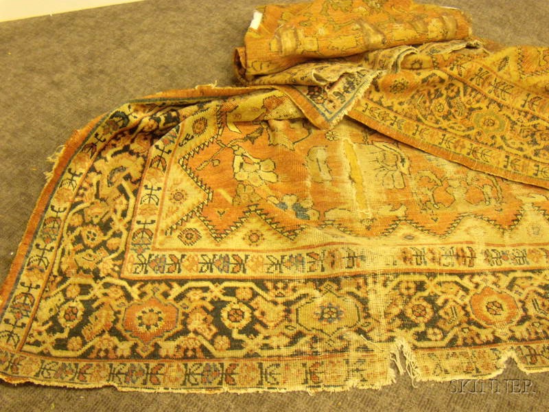 Appraisal: Mahal Carpet West Persia th century ft x ft in