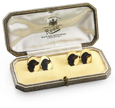 Appraisal: A pair of ct gold enamelled novelty cufflinks the oval