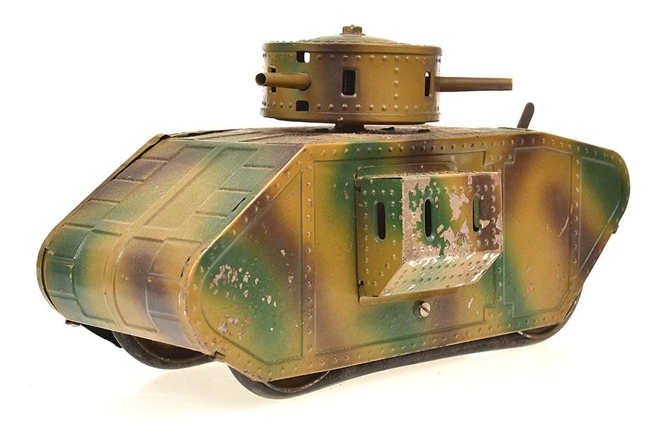 Appraisal: K B KARL BUB TINPLATE ARMY TANK BOXED