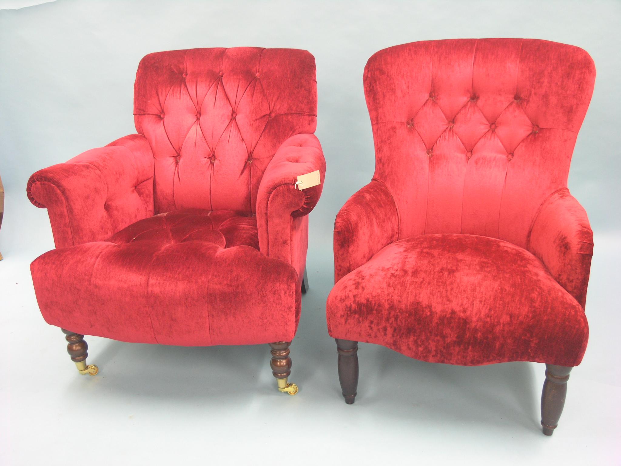 Appraisal: A Victorian-style three-piece suite two-seater settee armchair and a low