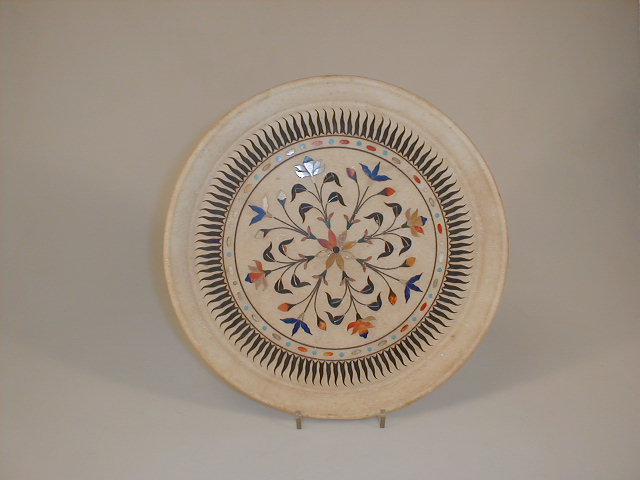 Appraisal: An Italian alabaster tray with pietra dura inlays of a