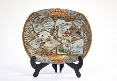 Appraisal: A Japanese satsuma plate Meiji period with folded edges cm