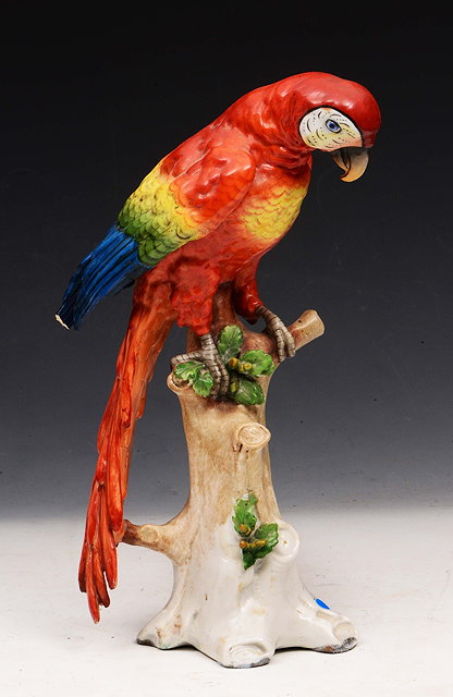 Appraisal: A SITZENDORF MODEL of a parrot sitting on a tree