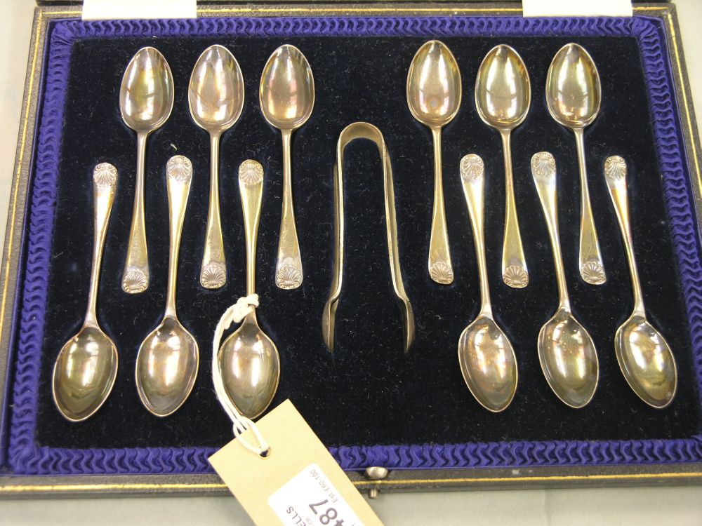 Appraisal: A set of twelve Mappin Webb silver coffee spoons husk