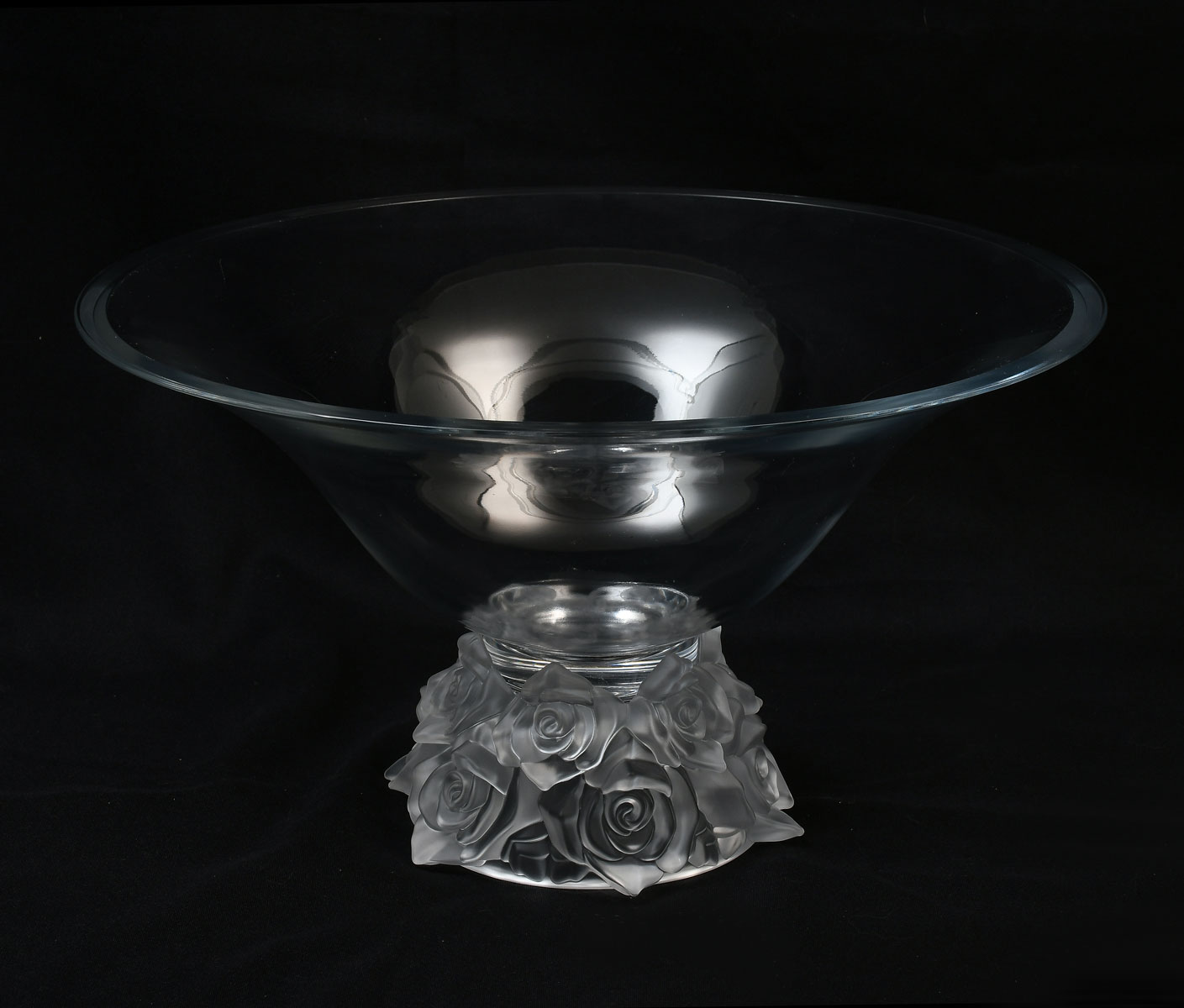 Appraisal: LARGE LALIQUE CRYSTAL CENTERPIECE BOWL Large flaring console bowl having