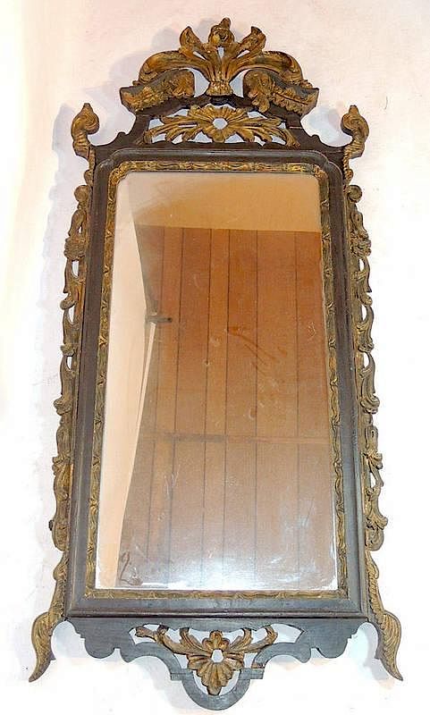 Appraisal: Georgian Wall Mirror th Century Parcel-gilt openwork carved crest with