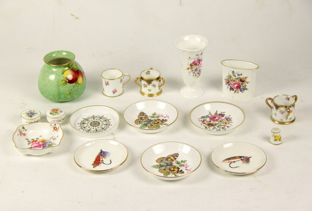 Appraisal: Sundry miniature decorative china