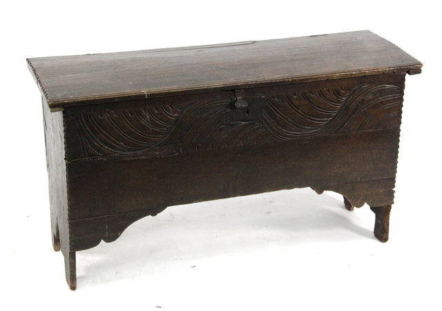 Appraisal: A late th Century oak six plank coffer cm wide