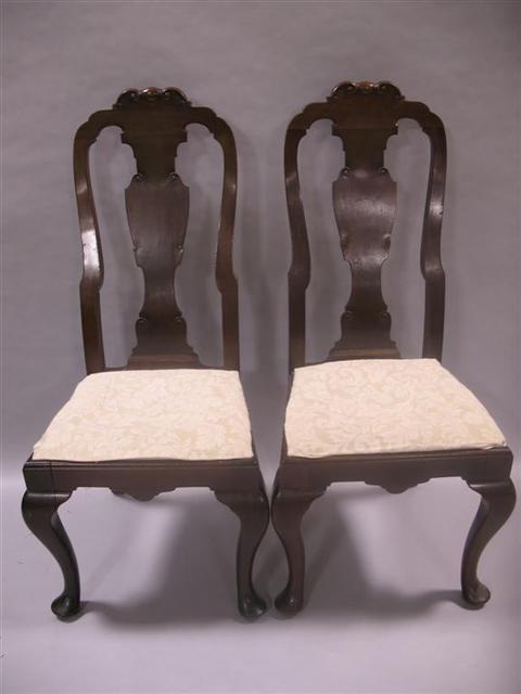 Appraisal: PAIR QUEEN ANNE STYLE MAHOGANY SIDE CHAIRS Early th century