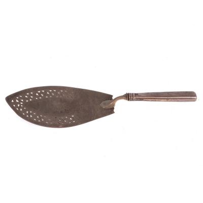 Appraisal: A George III silver fish slice Henry Chawner London with