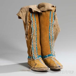 Appraisal: Comanche High-top Woman's Moccasins c with yellow and red pigments