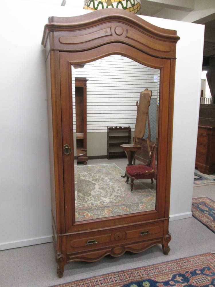 Appraisal: LOUIS XV STYLE SINGLE DOOR WARDROBE Continental c H x