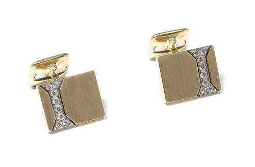 Appraisal: GOLD AND BRILLIANT-CUT DIAMOND CUFF LINKS Yellow and white gold