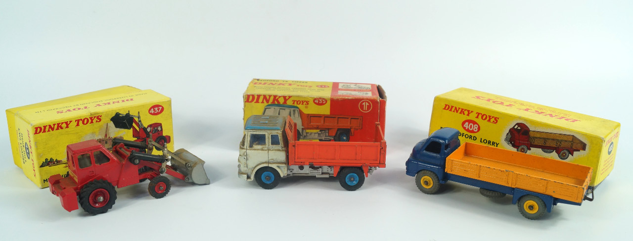 Appraisal: Dinky Toys diecast vehicles No Big Bedford Lorry boxed No