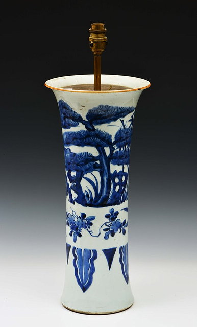 Appraisal: A CHINESE BLUE AND WHITE YEN YEN BEAKER VASE decoarated