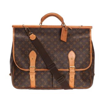 Appraisal: Louis Vuitton Monogram Hunting bag Louis Vuitton Monogram Hunting bag