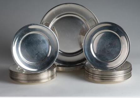 Appraisal: SET OF SEVEN AMERICAN SILVER LUNCHEON PLATES AND TWENTY-FIVE BREAD