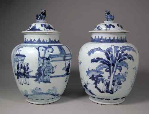 Appraisal: A pair of Chinese blue and white porcelain baluster shaped