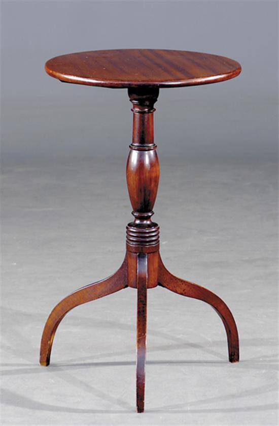 Appraisal: Federal mahogany candlestand New England late th centurycircular top on